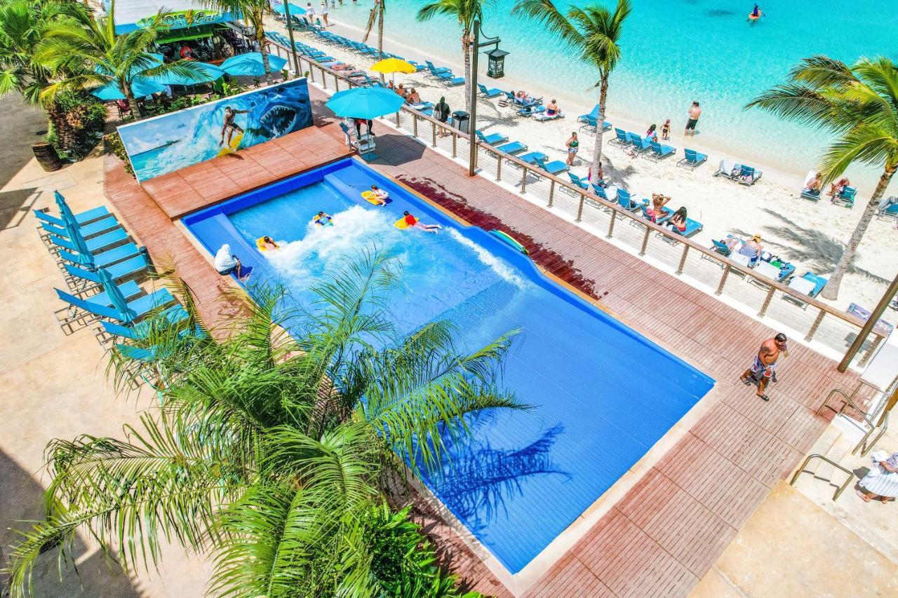 Margaritaville Beach Resort Nassau Kültér fotó